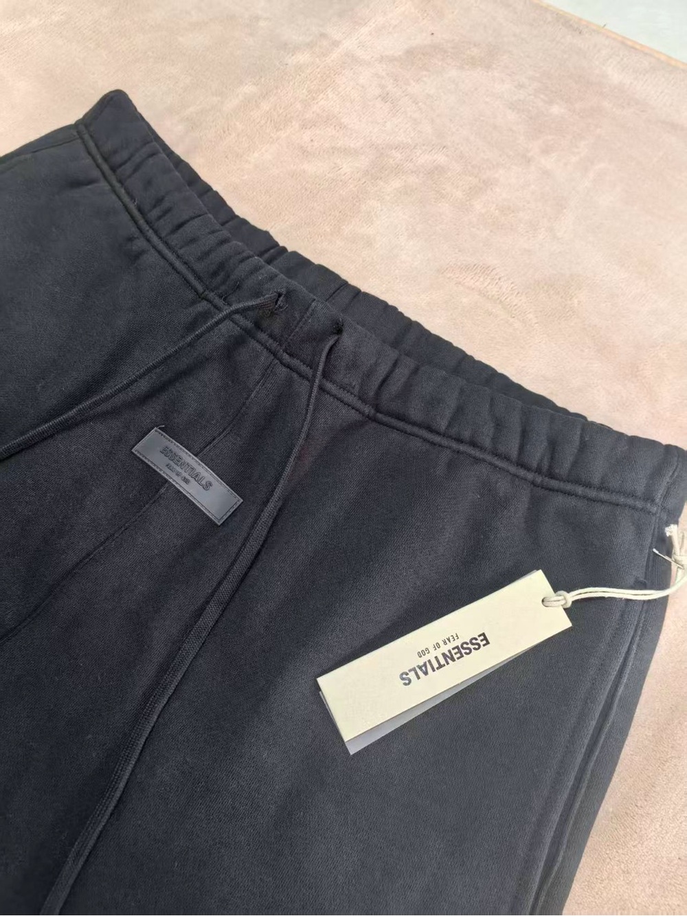 Fear of God Essentials Men's Black Crewneck Hoodie & Joggers Set - Picture 7 of 8